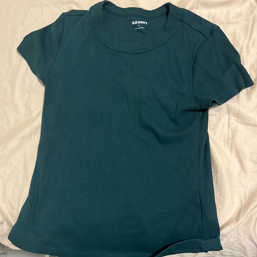 Old Navy tshirt
